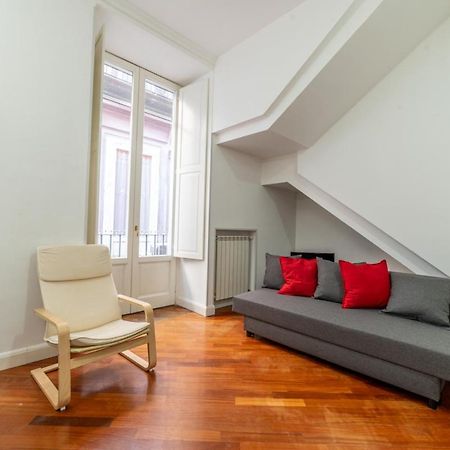 Apartament Via Atri 25 Neapol Zewnętrze zdjęcie