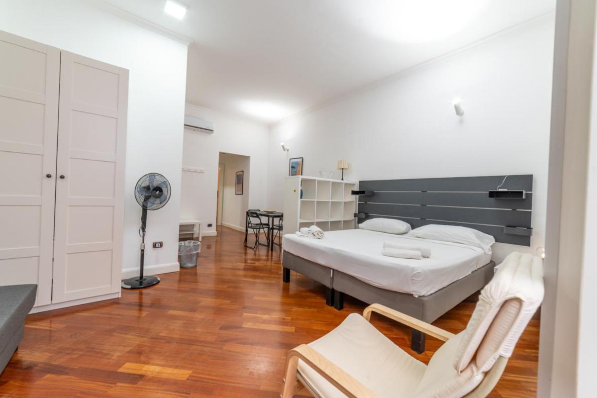 Apartament Via Atri 25 Neapol Zewnętrze zdjęcie