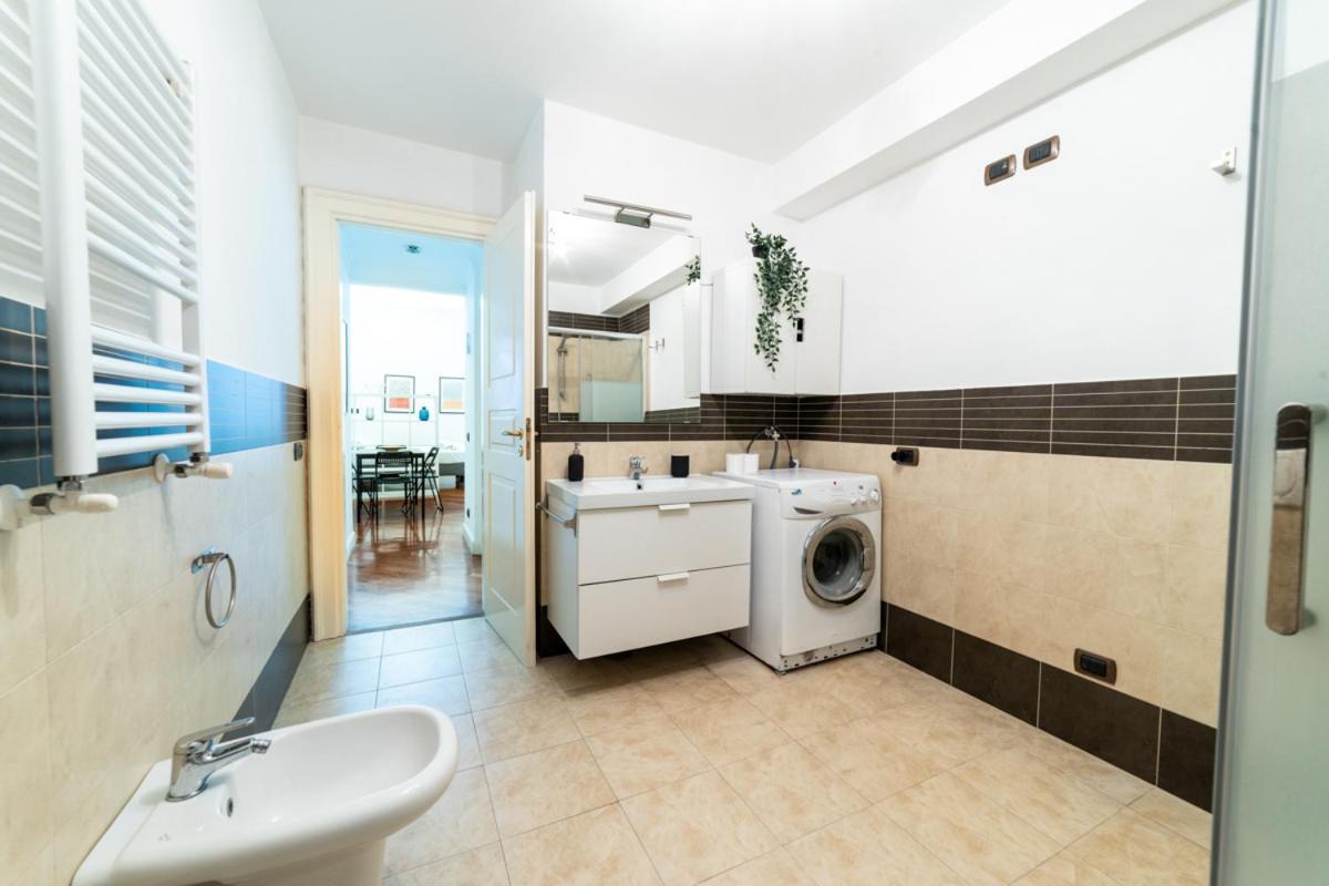 Apartament Via Atri 25 Neapol Zewnętrze zdjęcie