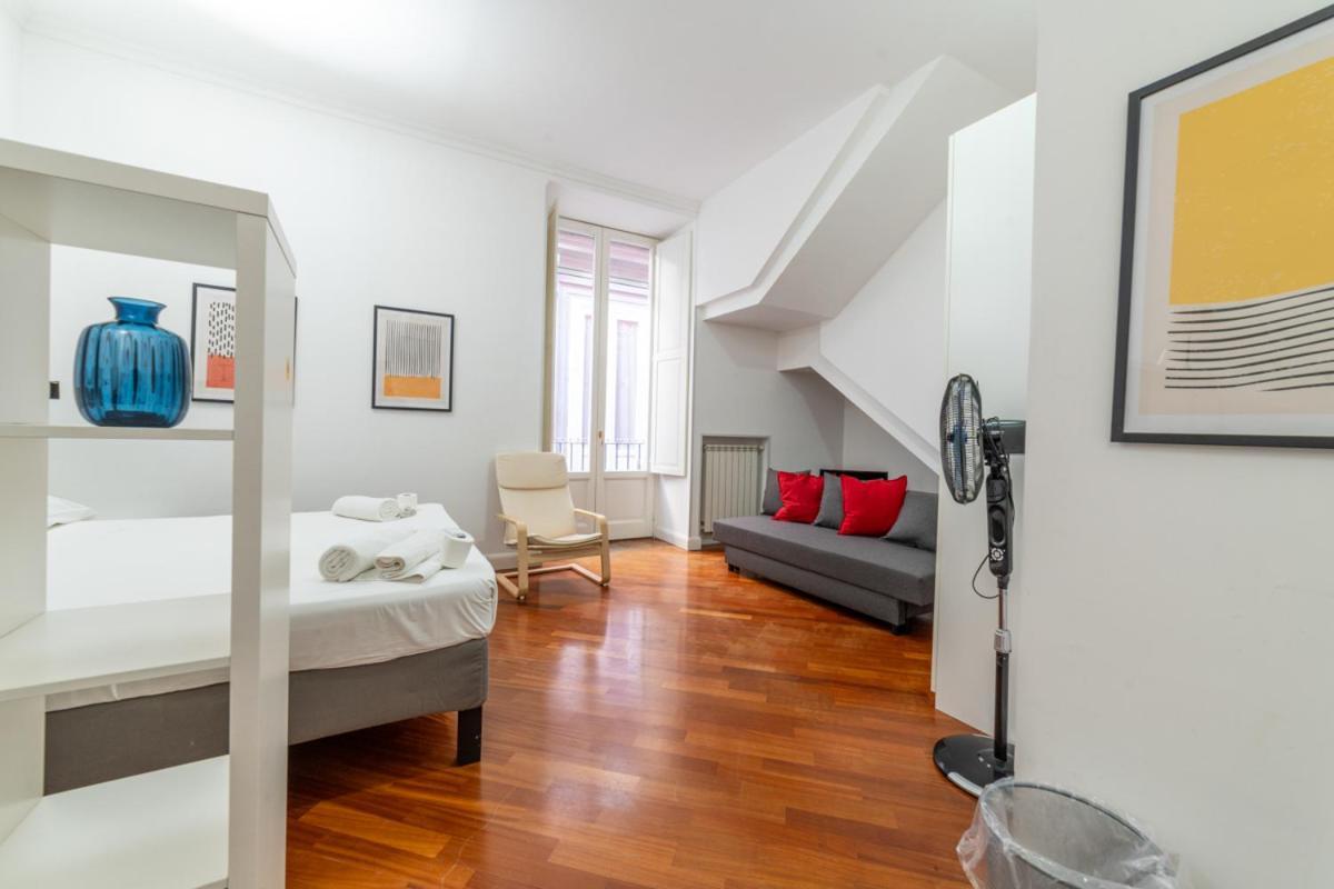 Apartament Via Atri 25 Neapol Zewnętrze zdjęcie