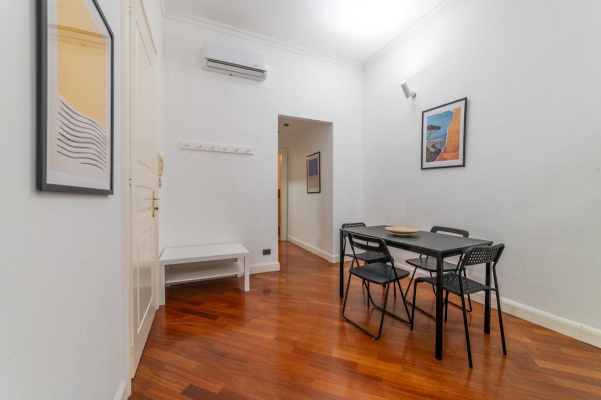 Apartament Via Atri 25 Neapol Zewnętrze zdjęcie